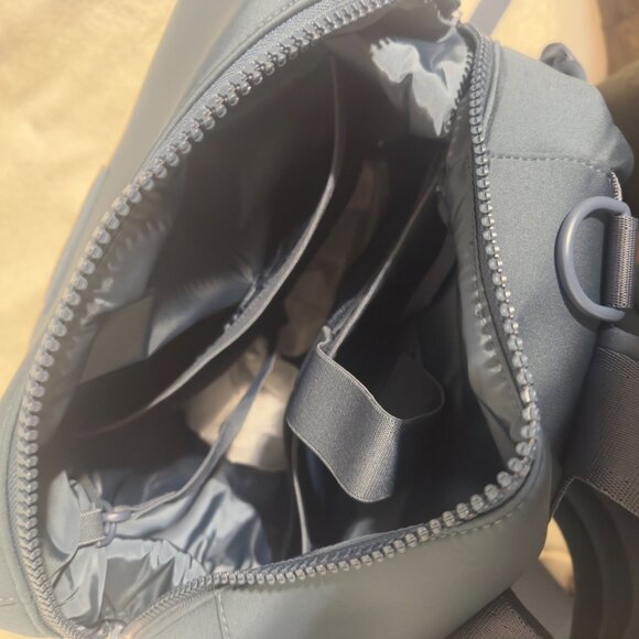 Dagne Dover Indi Large Diaper Backpack With Accessories Navy Blue Neoprene NWOT - Picture 12 of 14